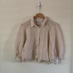 Carly Jean Cream Button-Up Top M